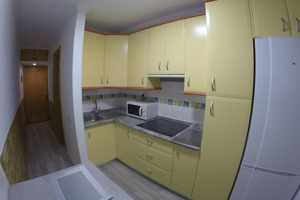 Studio Apartment La Lajilla Located At Beachfront Arguineguin ภายนอก รูปภาพ